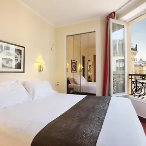 3* מלון Du College De France