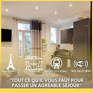 Petit Bijou Dans Le Centre De Paris