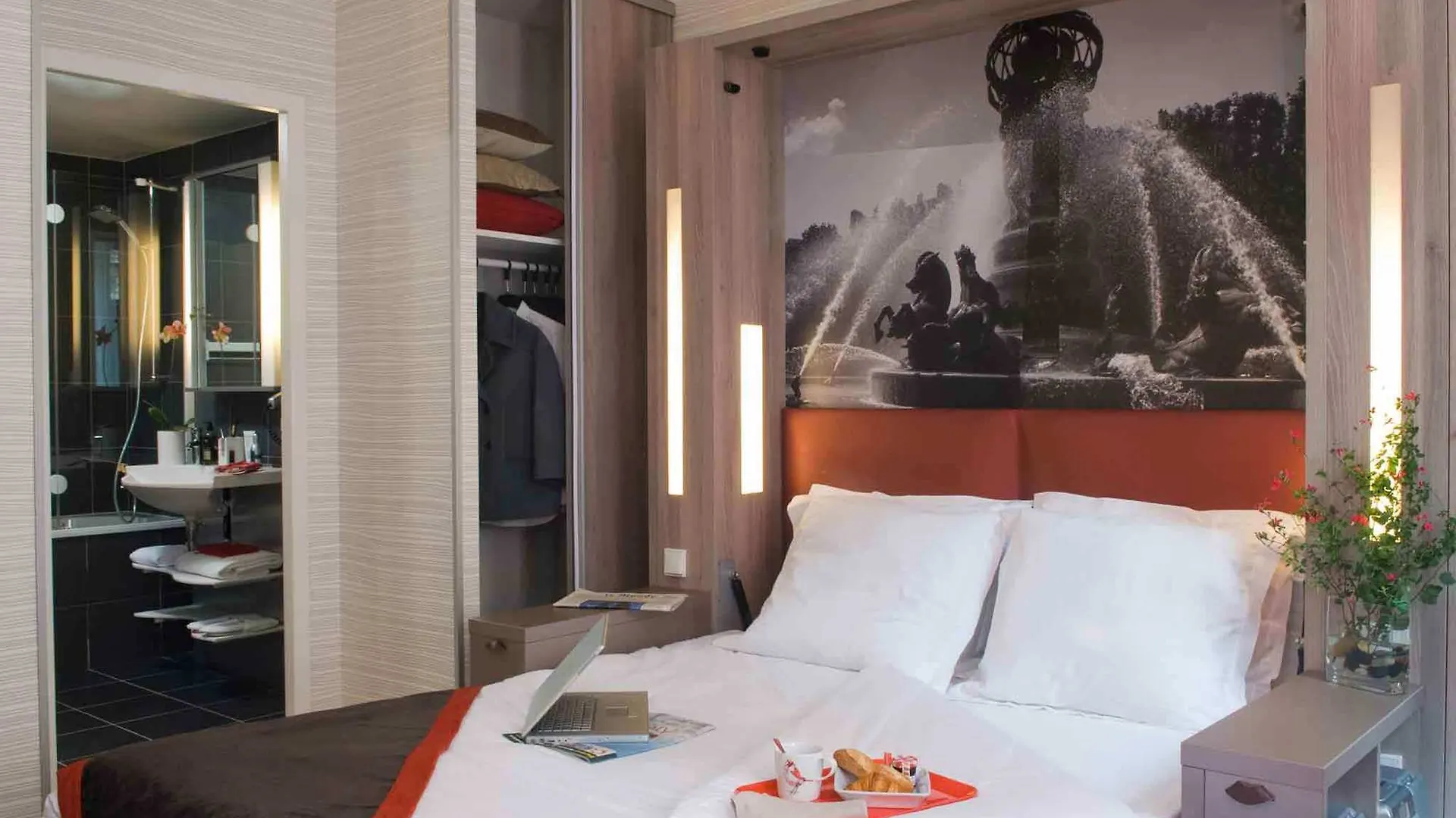 Aparthotel Adagio Paris Opéra 4*,  France